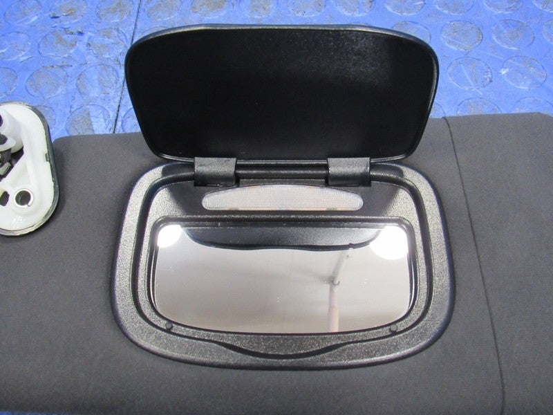 18-21 Maserati Ghibli M157 Left Driver Sunvisor Sun Visor Screen Black