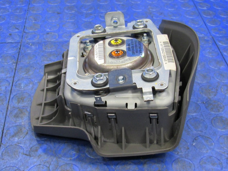 04-07 Nissan Titan Armada Driver Steering Wheel Mounted Airbag Air Bag