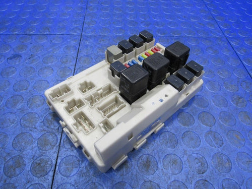 03-05 Nissan 350Z Infiniti G35 IPDM BCM Body Module Fuse Box 284B7-AQ0