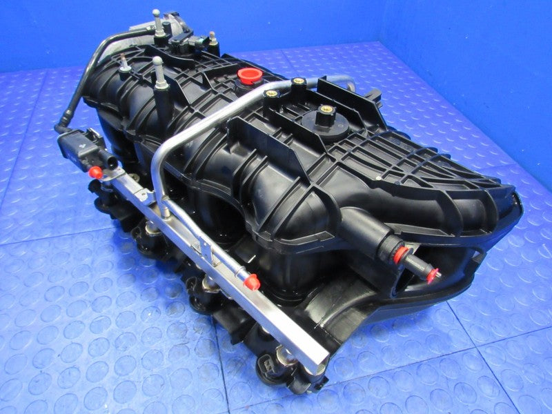06-09 Chevy Trailblazer SS TBSS LS2 Complete Intake Manifold Throttle 