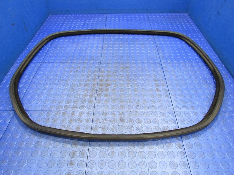 99-02 BMW Z3 M Coupe Hatch Liftgate Trunk Seal Rubber Weather Strippin