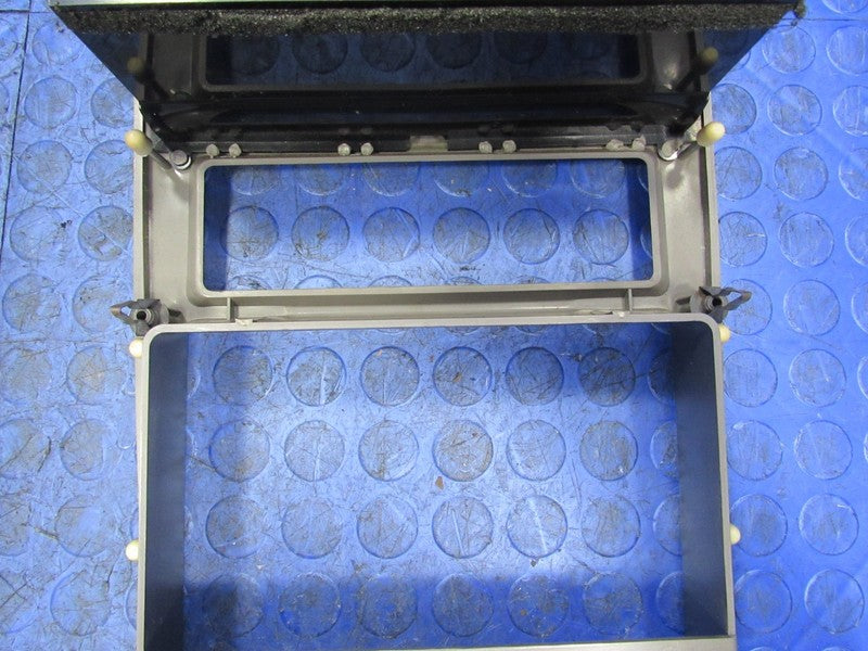 01-04 Ford Mustang SN95 IUP Silver Console Shift Boot Trim Radio Bezel