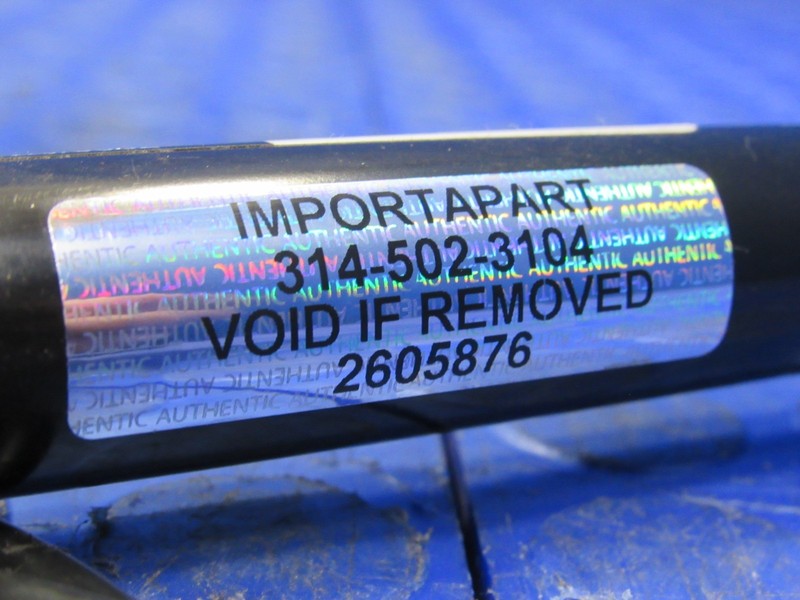 16-24 Express Savana Left Right Front Seat Belt Buckle Pretensioner Se