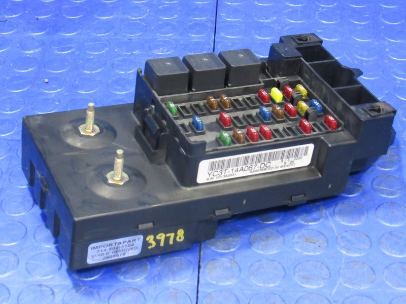 00 Ford F250 F350 Truck Under-Dash Cabin Fuse Relay Box Panel YC3T-14A