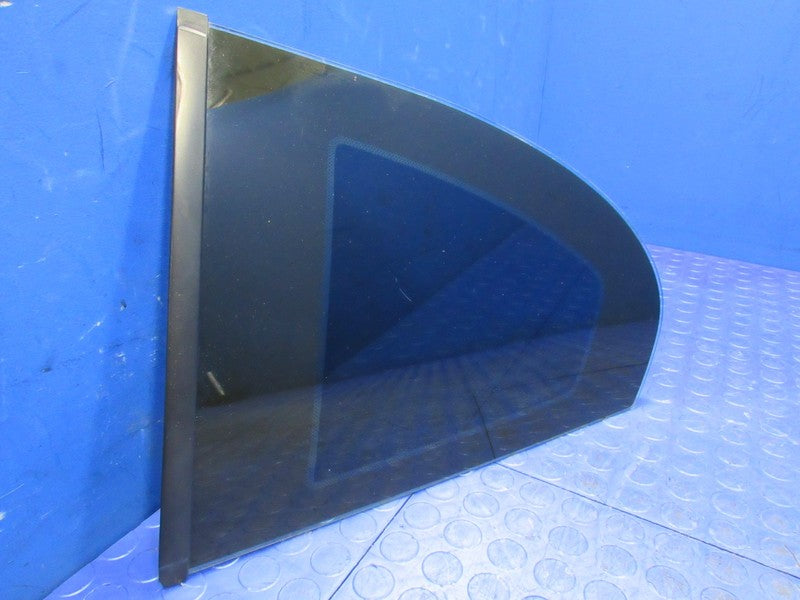01-04 Ford Mustang Bullitt Mach 1 Left Driver Side Rear Quarter Glass 
