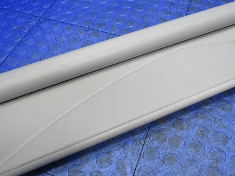 09-15 Toyota Venza Retractable Cargo Luggage Tonneau Cover Shade OEM G