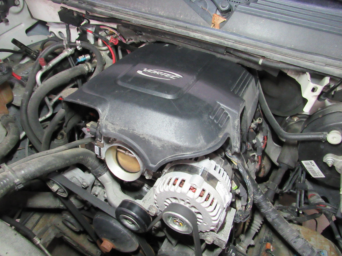 2007 GMC Yukon XL 1500 - PART OUT — photo 10