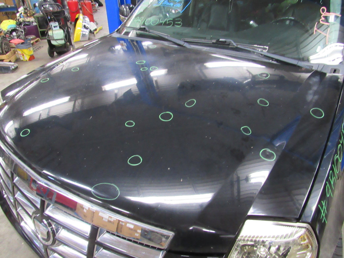 2009 Cadillac Escalade GMT900 - PART OUT — photo 9