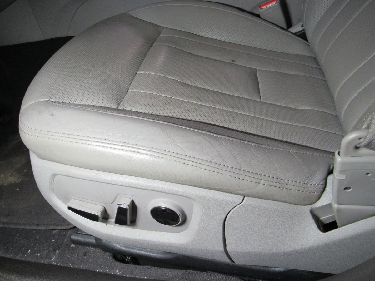 2017 Genesis G80 - PART OUT — photo 6