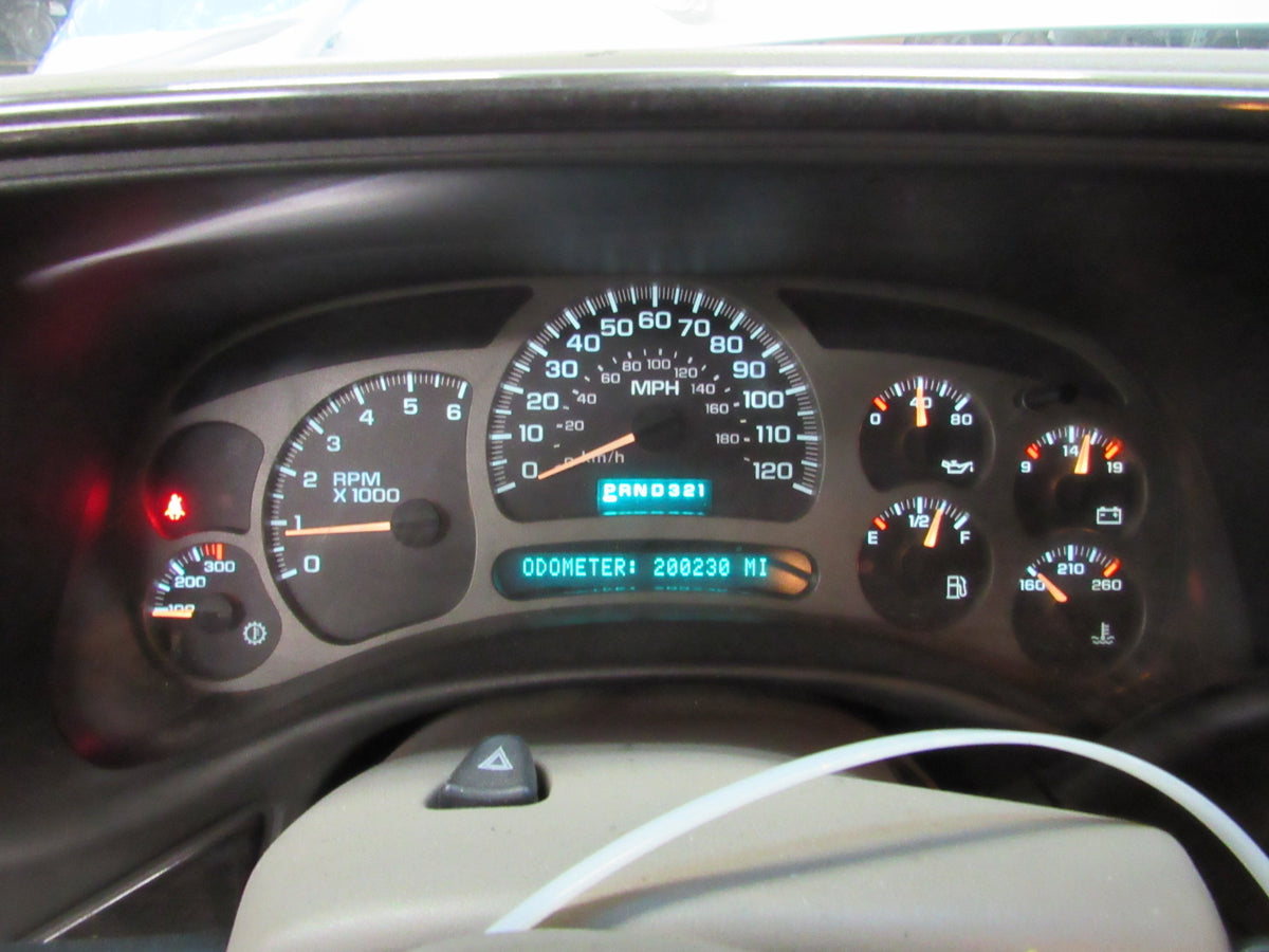 2005 GMT800 GMC Yukon - PART OUT — photo 10
