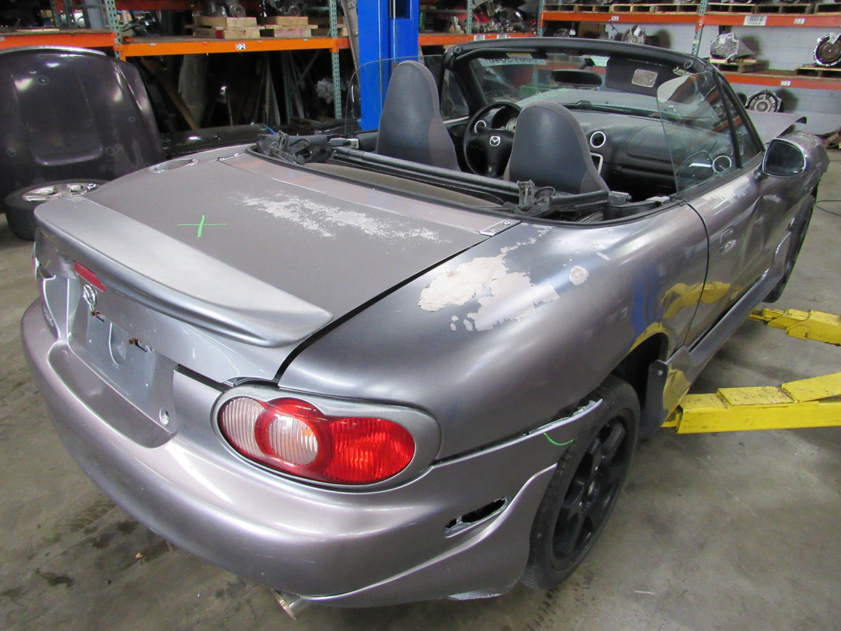 2003 Shinsen MX-5 NB2 Mazda Miata - PART OUT — photo 2