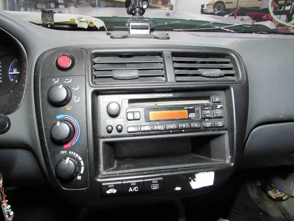 2000 Honda Civic - PART OUT — photo 12
