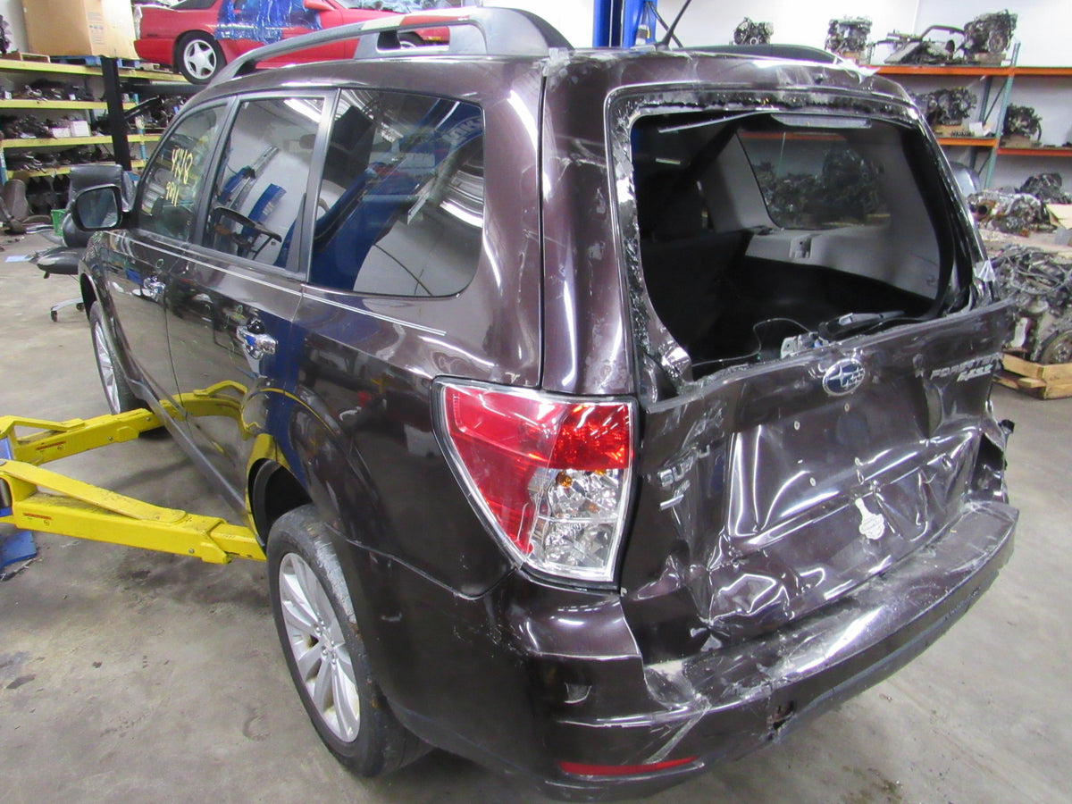 2013 Subaru Forester FB25 211k - PART OUT — photo 4
