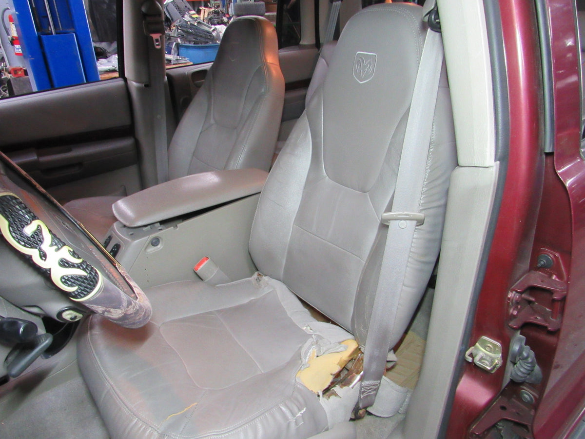 2002 Dodge Durango - PART OUT — photo 6