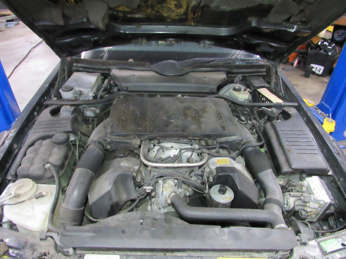 1995 Mercedes Benz SL500 Convertible - PART OUT — photo 5