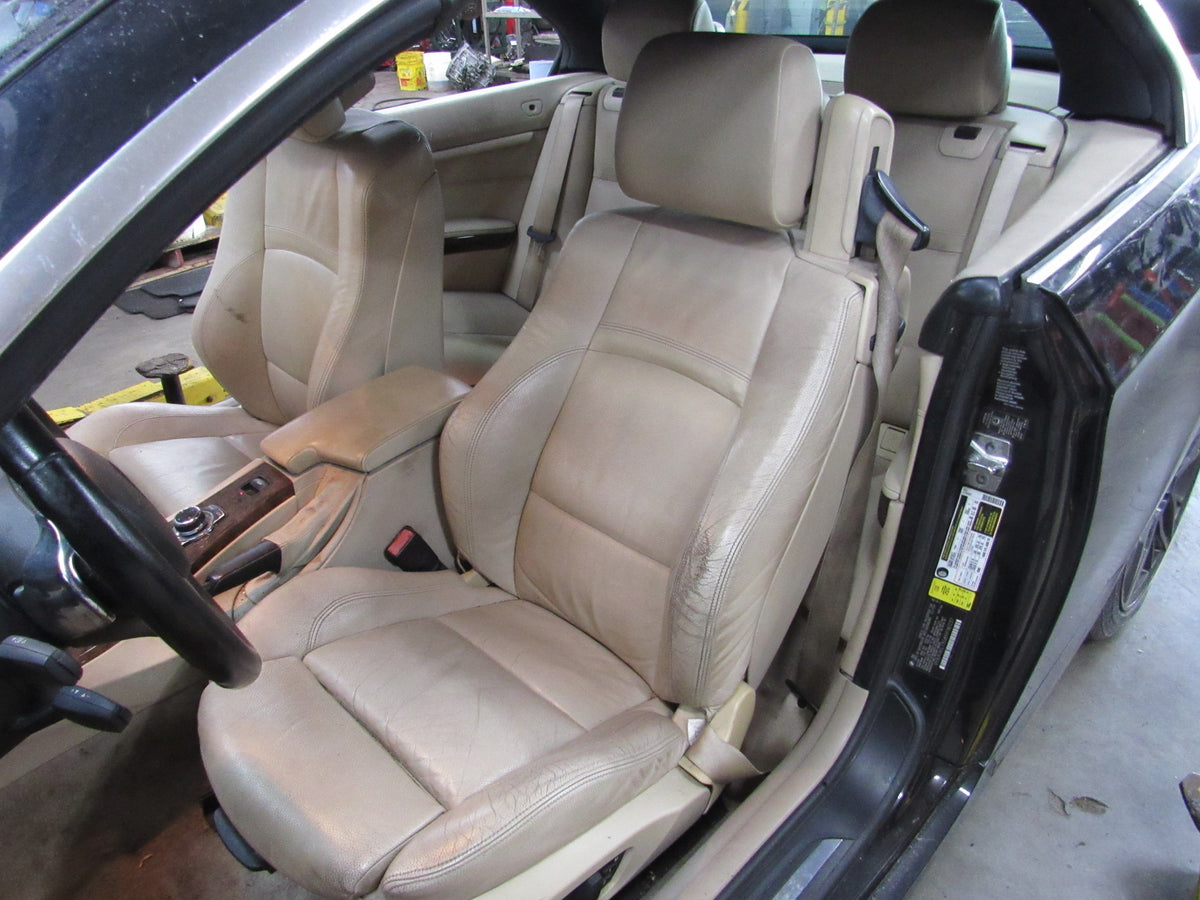 2009 BMW 335i E93 - PART OUT — photo 9