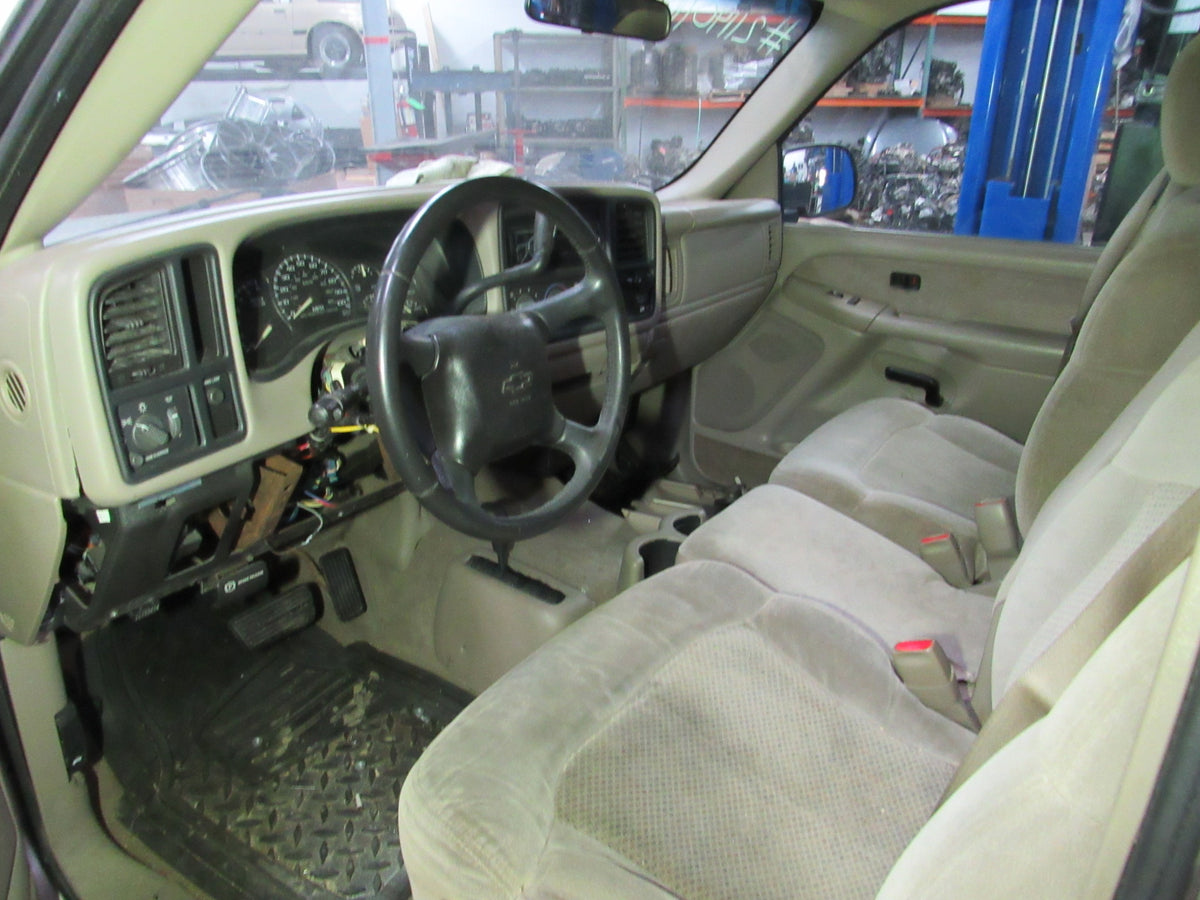 2002 Chevrolet Silverado 1500 GMT800 4X4 - PART OUT — photo 8