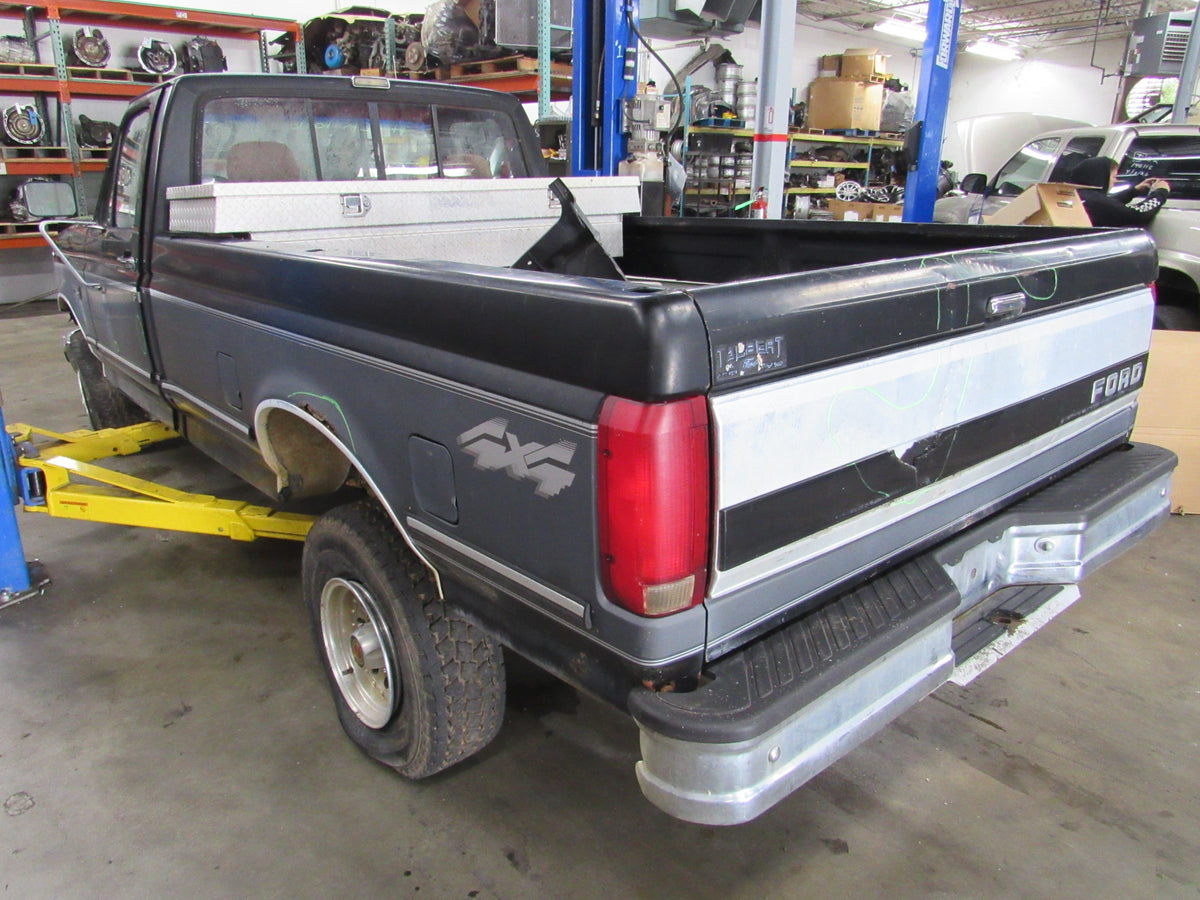 1992 Ford F-150 - PART OUT — photo 4