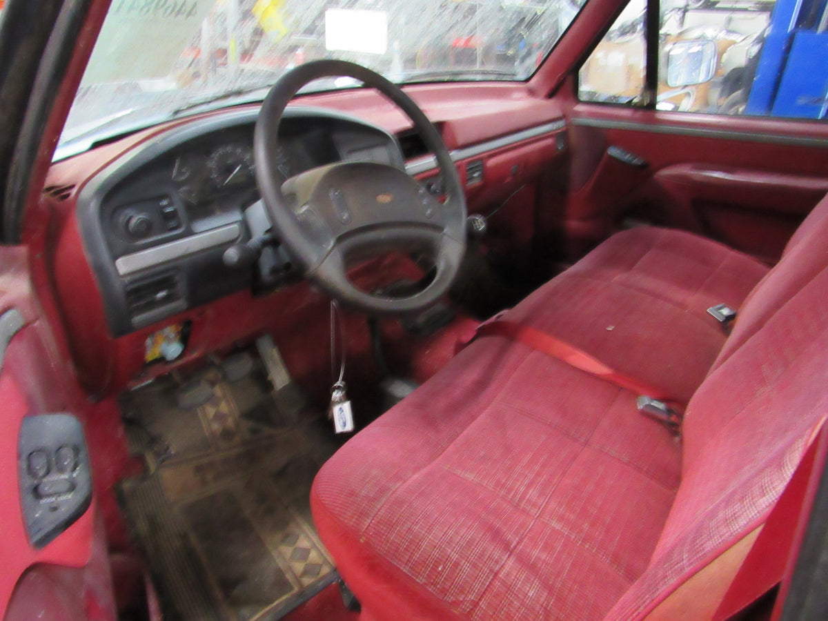 1992 Ford F-150 - PART OUT — photo 8