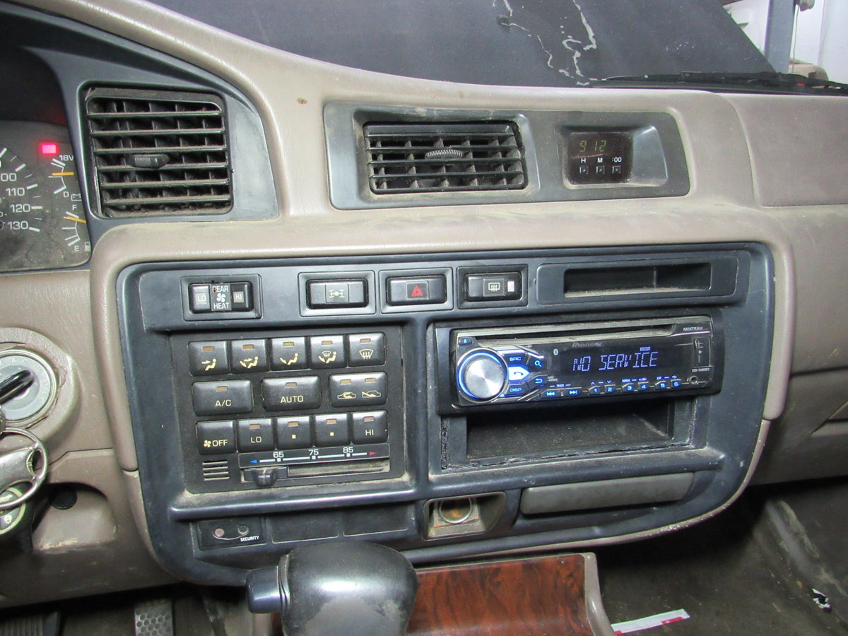 1997 Lexus LX450 - PART OUT — photo 8