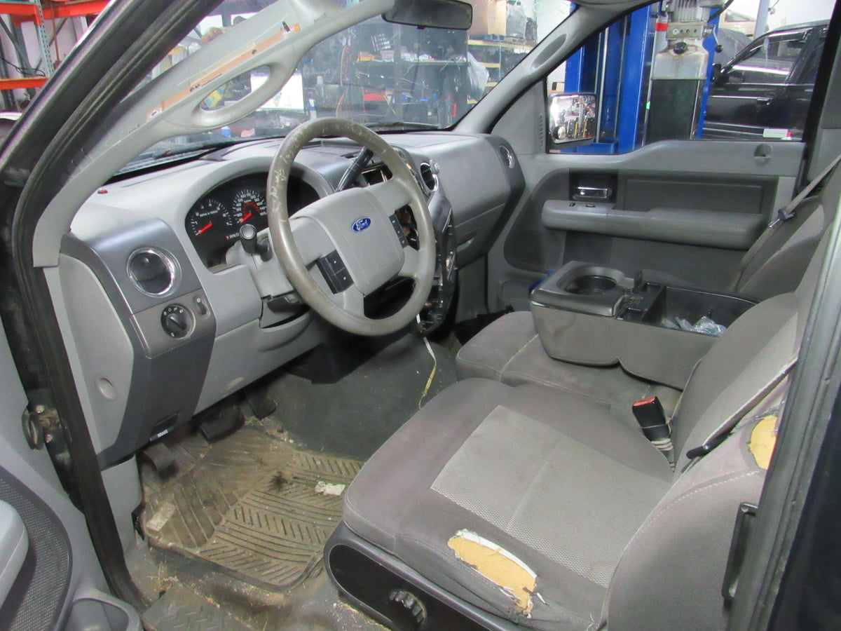 2006 Ford F-150 - PART OUT — photo 5