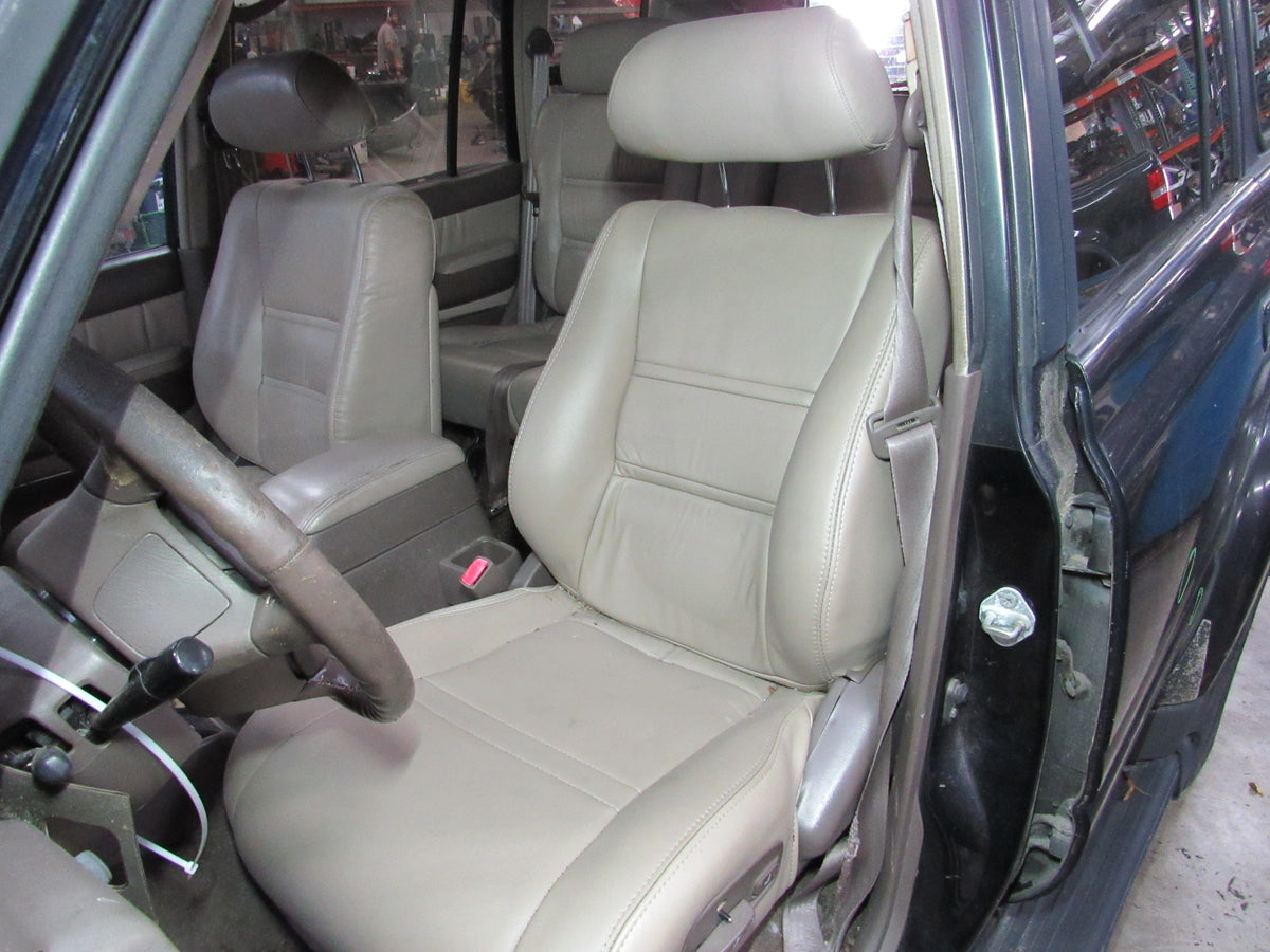 1996 Toyota Land Cruiser - PART OUT — photo 8