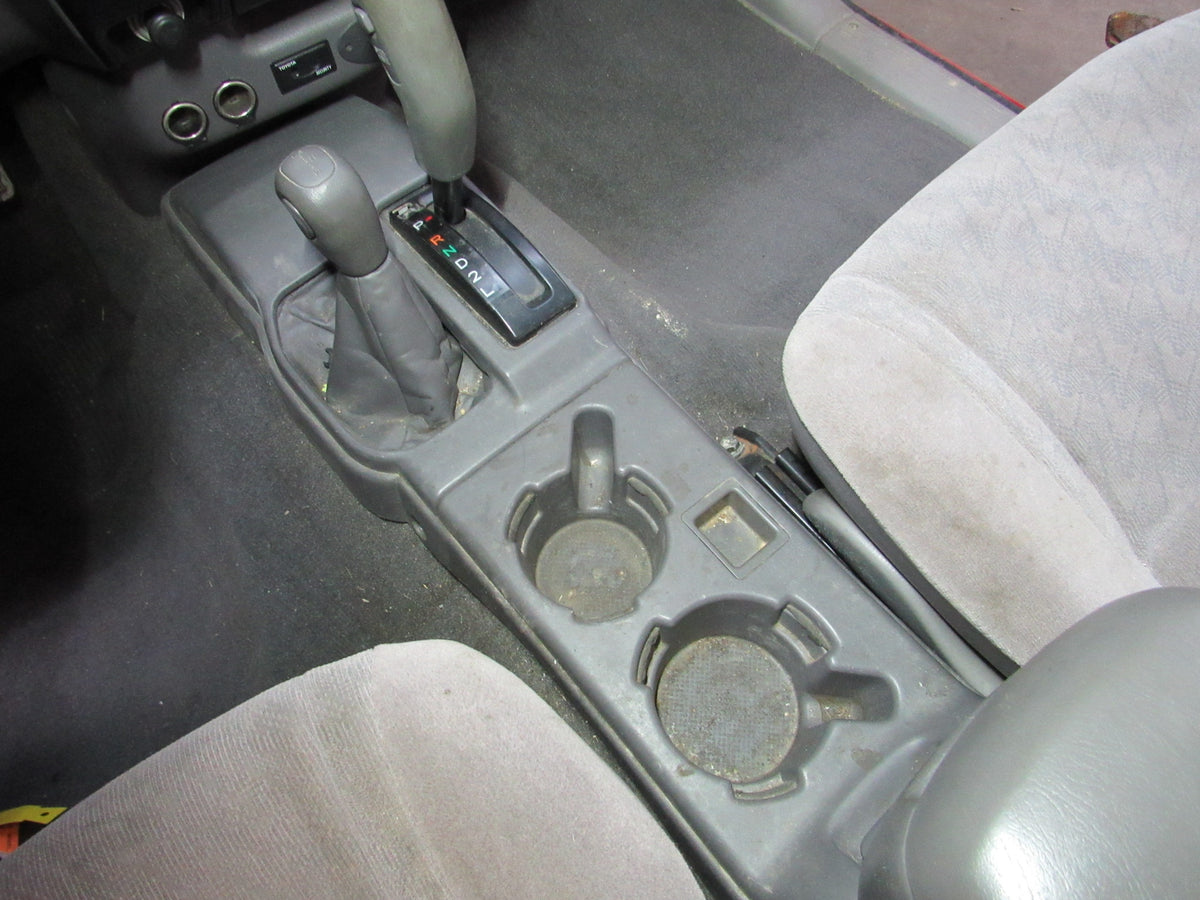 2001 Toyota Tacoma - PART OUT — photo 8