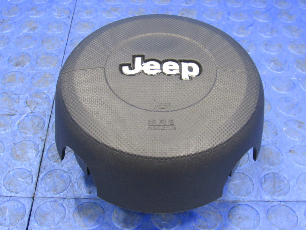 2008-2009 Jeep Wrangler JK Driver Steering Wheel Mounted Air Bag Airbag Black 1834