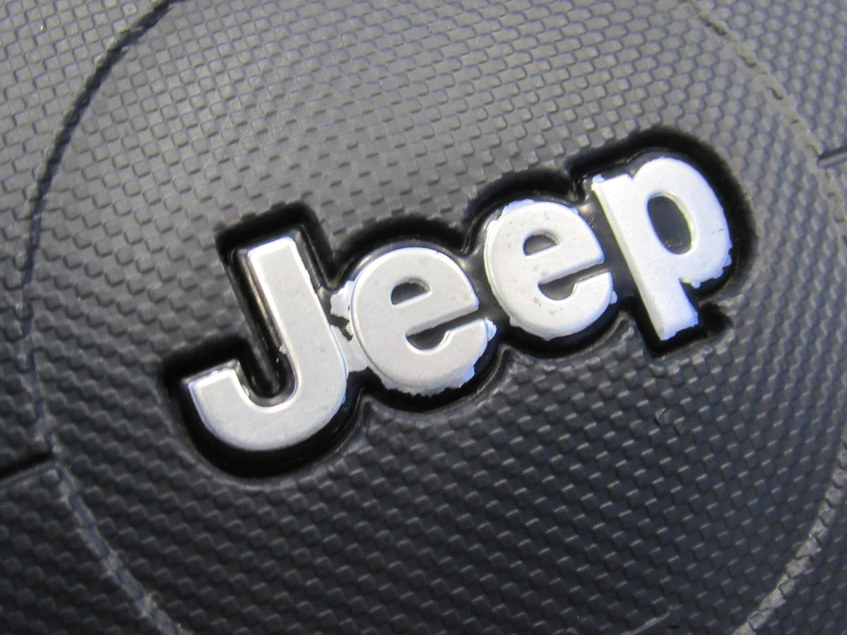 2008-2009 Jeep Wrangler JK Driver Steering Wheel Mounted Air Bag Airbag Black 1834