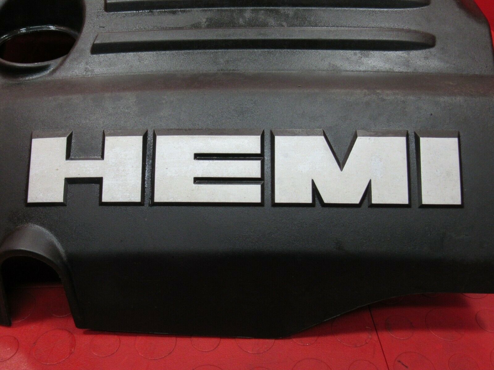 05-08 Dodge Charger Magnum 5.7L Hemi Plastic Engine Cover Panel Trim OEM  4463